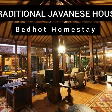 Bedhot Homestay Джокякарта Екстериор снимка